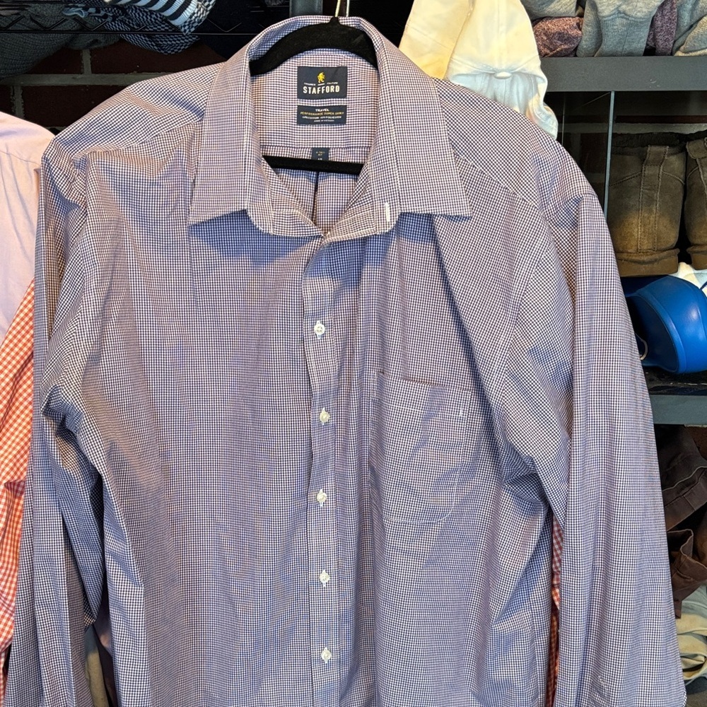 Men’s TALL Stafford button down - Picture 2 of 4